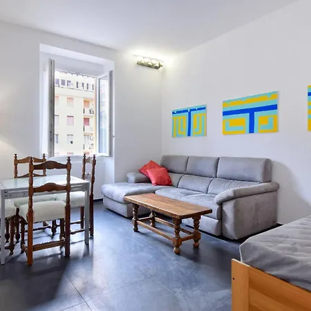 2 Bedroom Cozy In Apartment